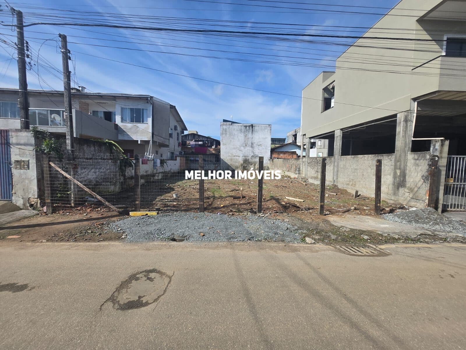Terreno a venda no Bairro dos municípios em Balneário Camboriú - SC