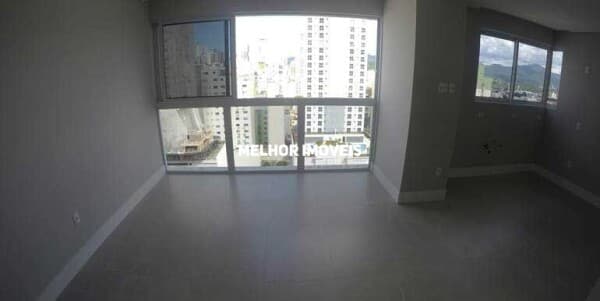 Apartamento com 02 Suítes sendo 01 Máster + 02 Demi Suítes em Balneário Camboriú