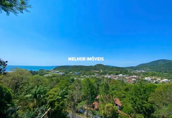 Terreno á venda com Linda Vista Mar localiado na praia do Estaleirinho em Balneário Camboriú