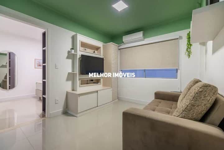 Apartamento à Venda na Quadra Mar em Balneário Camboriú - SC