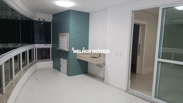 Apartamento á venda com 1 suíte 02 demi suíte em Balneário Camboriú.