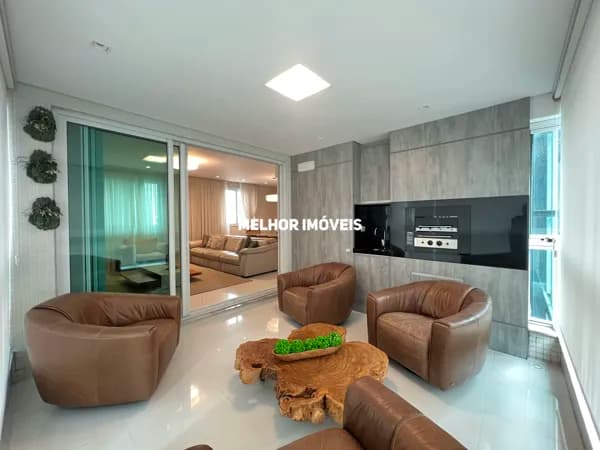 Apartamento à venda na Barra Sul em Balneário Camboriú