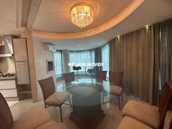 Apartamento à Venda com 03 dormitórios na Quadra Mar de Balneário Camboriú