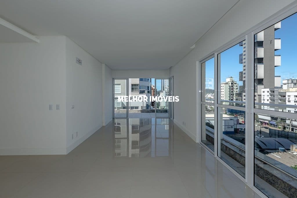 Apartamento Garden no coração de Balneário Camboriú