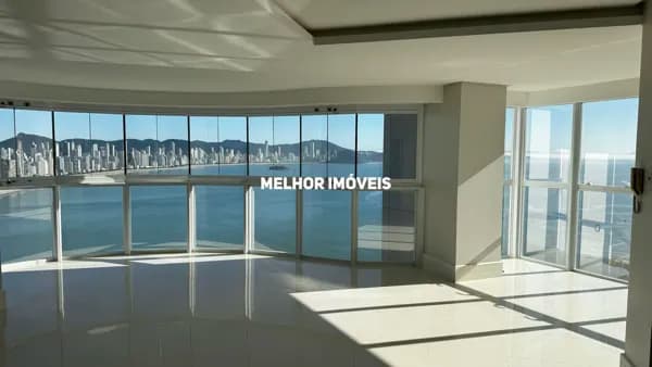Apartamento Frente Mar com 04 Suítes sendo 01 Máster em Balneário Camboriú