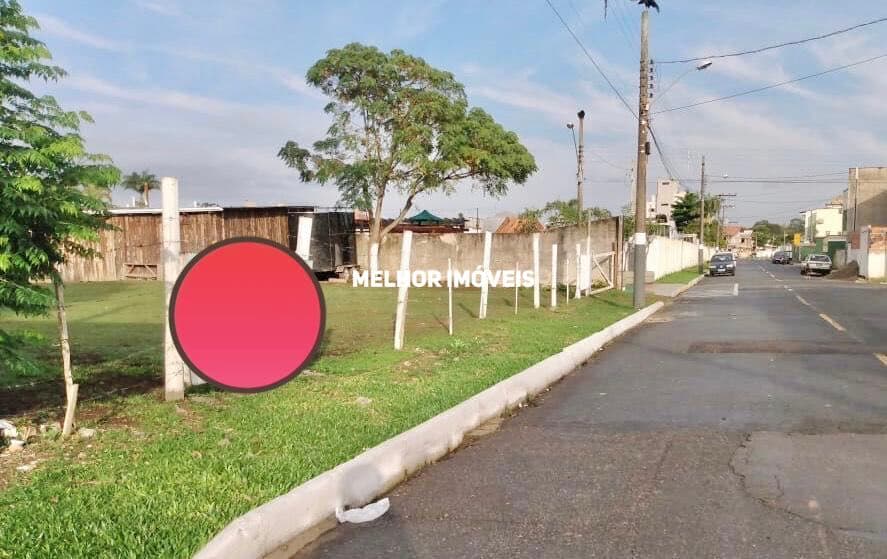 Terreno de Frente para Rio em Balneário Camboriú .