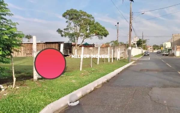 Terreno de Frente para Rio em Balneário Camboriú .