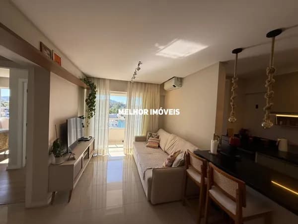 Apartamento a venda com 68 m² no Centro de Camboriú