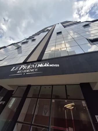 Apartamento mobiliado á venda com 3 suítes, 2 vagas em Itapema Meia Praia Santa Catarina.