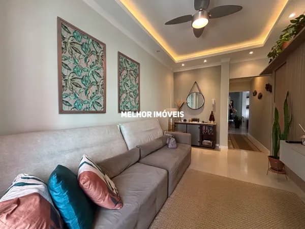 Apartamento á venda com 3 dormitórios localizado no centro de Balneário Camboriú