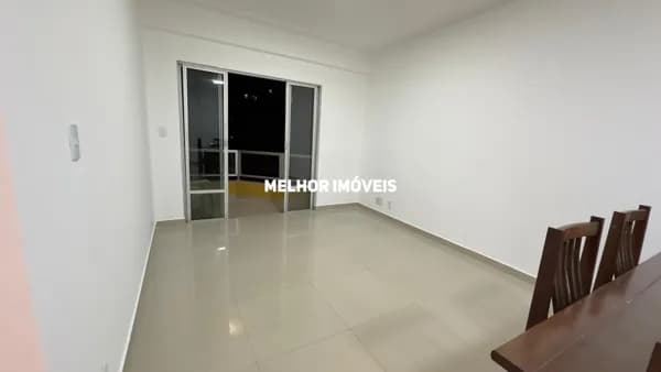Locação anual com 2 dormitórios sendo 1 suíte localizado no centro de Balneário Camboriú