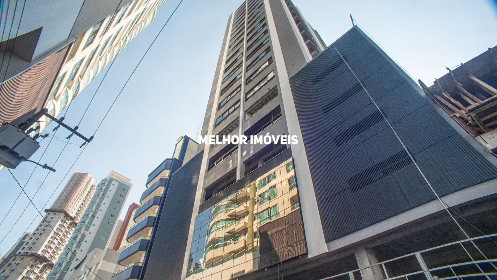Apartamento a venda no Edifício Venetian em Balneário Camboriú