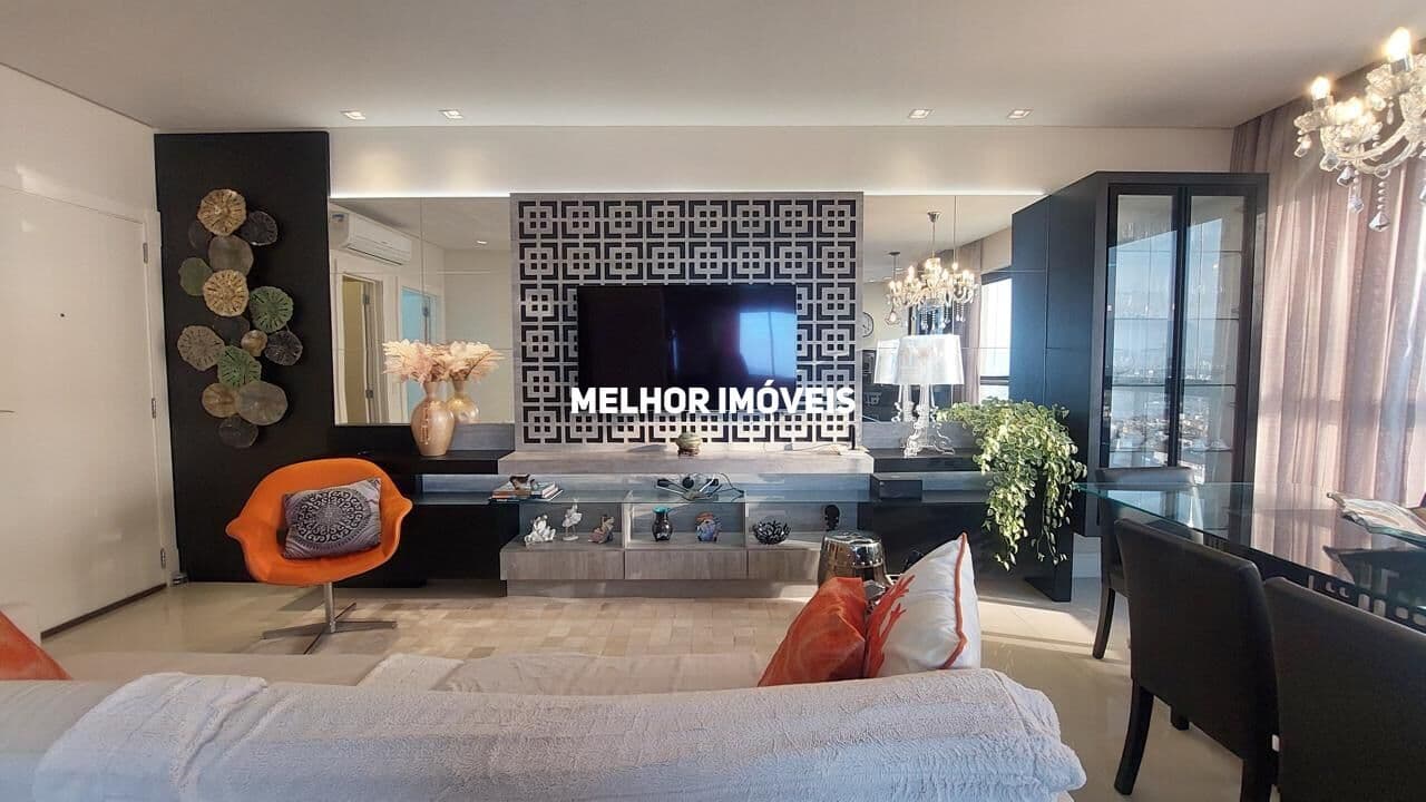 Apartamento a venda com 105 m² no Centro de Balneário Camboriú.