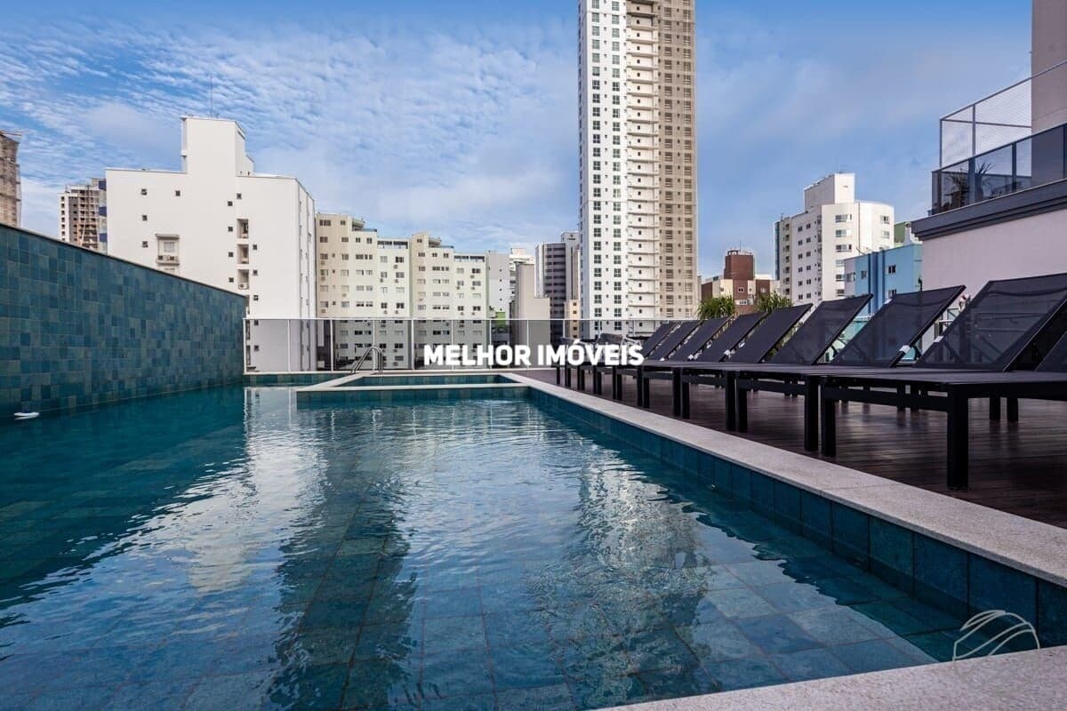 Apartamento com 02 Suítes sendo 01 Máster + 02 Demi Suítes em Balneário Camboriú