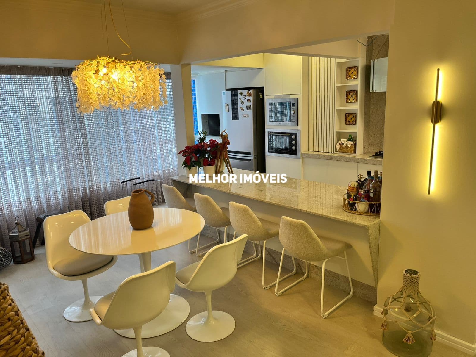 Apartamento a venda Edifício Brasil Central- Balneário Camboriú.