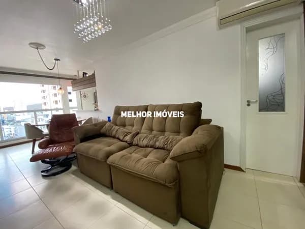 Apartamento com 3 Dormitórios no centro de Balneário Camboriú
