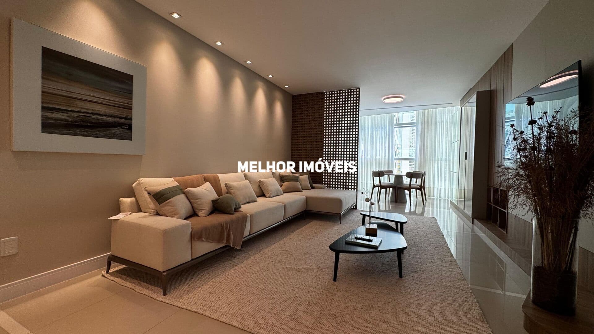Apartamento a venda no Edifício Cartagena em Balneário Camboriú.