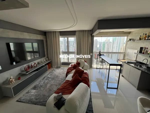 Apartamento Mobiliado a venda no Edifício Hamptons Village em Balneário Camboriú.