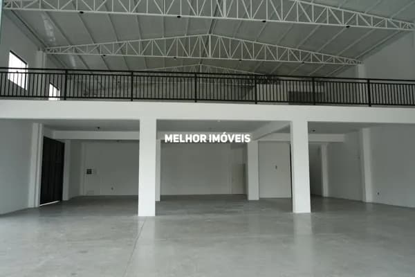 Galpão novo á venda localizado em Camboriú
