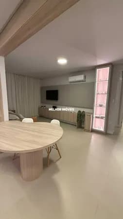 Oportunidade de investimento com excelente potencial de rentabilidade para locação de temporada, anual ou Airbnb.