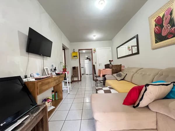 Apartamento Diferenciado à Venda no Ed. Presidente Athayde - Balneário Camboriú