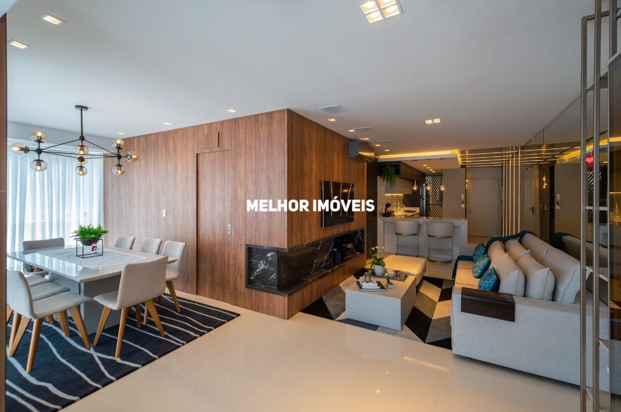 Apartamento à venda no Amores da Brava Club House na Praia Brava em Itajaí