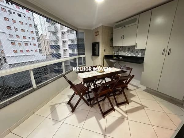 Apartamento a venda na Região Central de Balneário Camboriú.