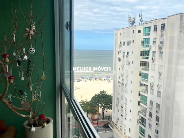 Apartamento a venda na Quadra do Mar em Balneário Camboriú.