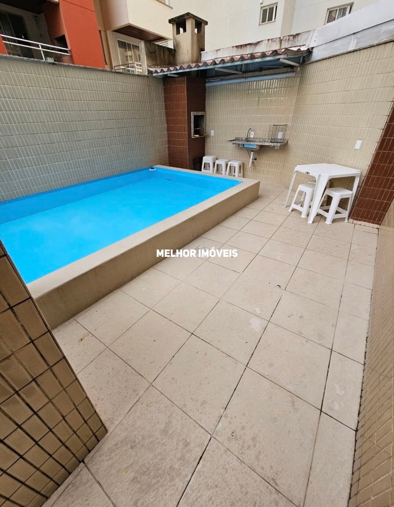 Apartamento diferenciado na Quadra Mar com 3 dormitórios no centro de Balneário Camboriú