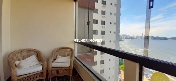 Apartamento Frente Mar para Locação Anual com 03 dormitórios sendo 01 suíte com sacada em Balneário Camboriú - SC
