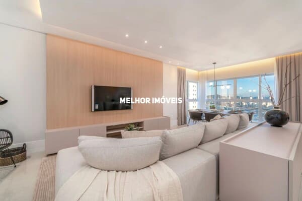 Apartamento 2ª Quadra Mar com 03 Suítes em Balneário Camboriú/SC