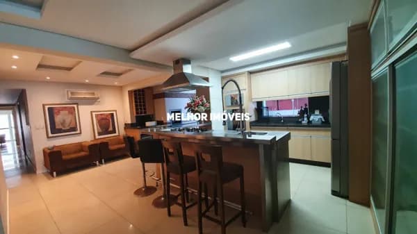 Locação anual apartamento garden frente mar mobiliado, decorado e equipado localizado na Barra Sul em Balneário Camboriú.