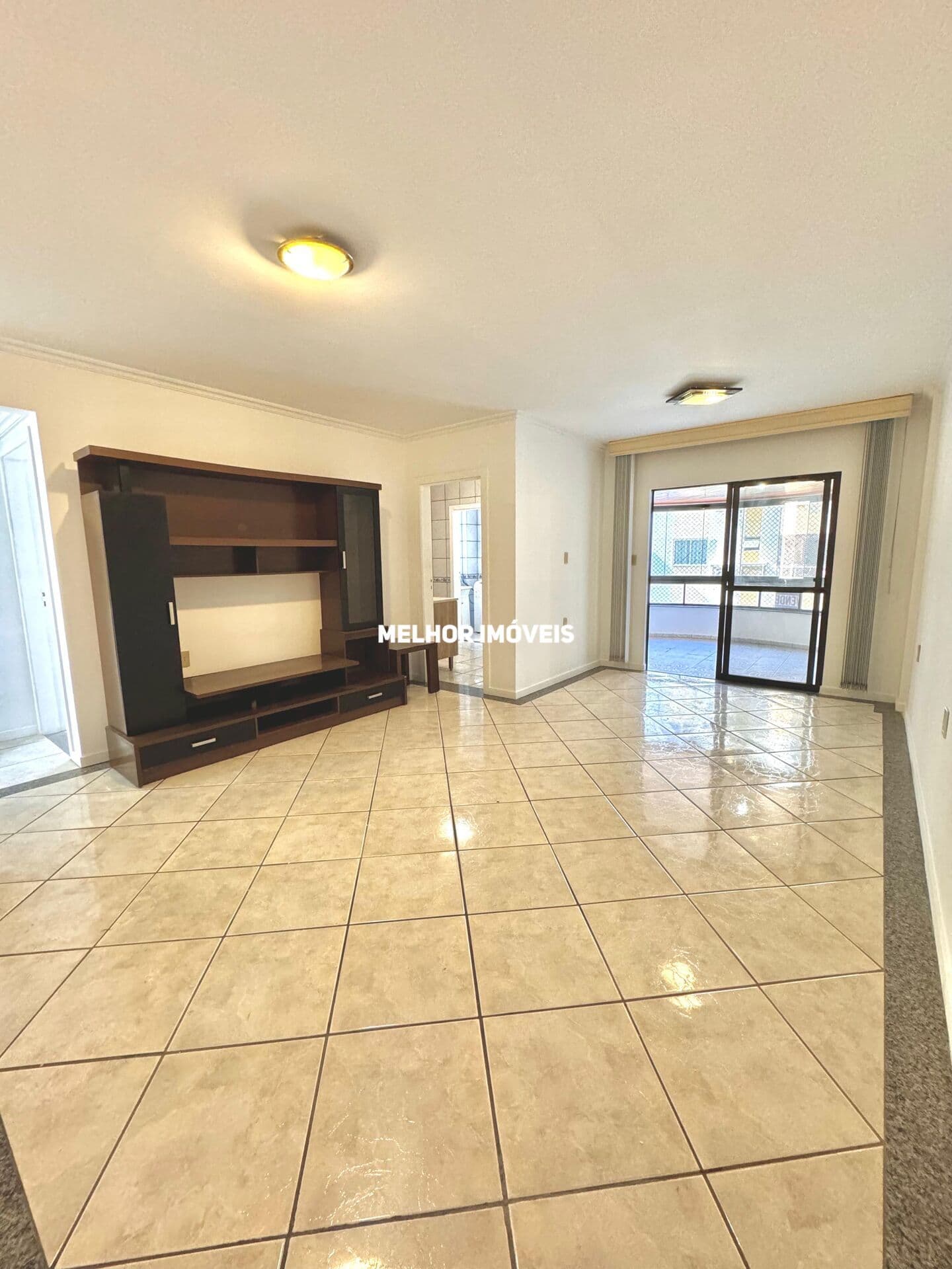 Apartamento Ed Mondrian a venda com 110 m² em Balneário Camboriú.