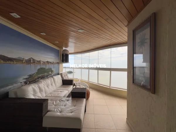 Apartamento Frente Mar à venda em Balneário Camboriú