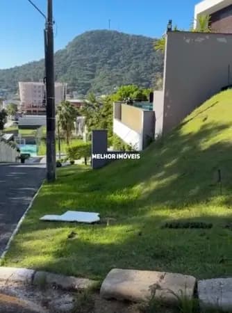 Terreno á venda no Condomínio Bela vista no Bairro da Barra em Balneário Camboriú SC
