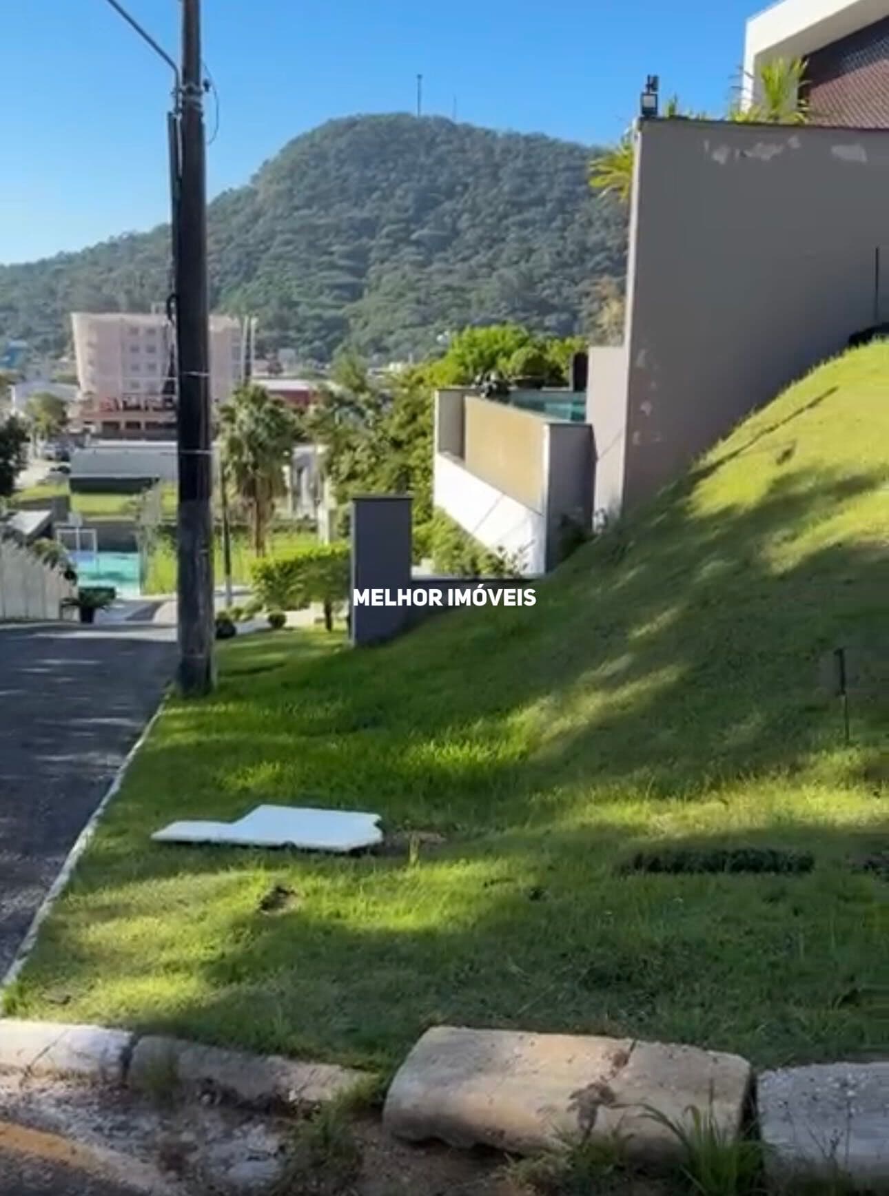 Terreno á venda no Condomínio Bela vista no Bairro da Barra em Balneário Camboriú SC