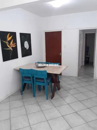 Apartamento á venda no Edifício Residencial Londrina em Balneário Camboriú