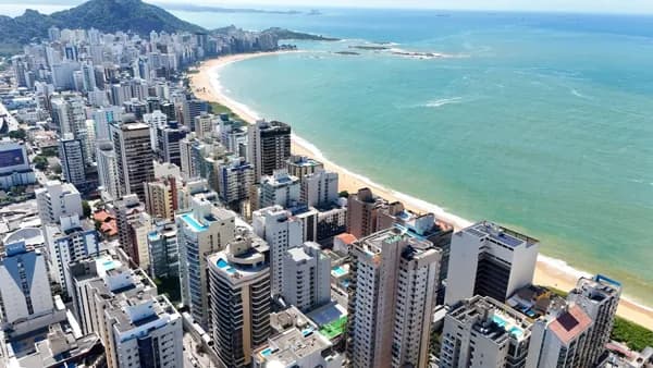 Apartamento à venda no bairro Praia da Costa em Vila Velha/ES
