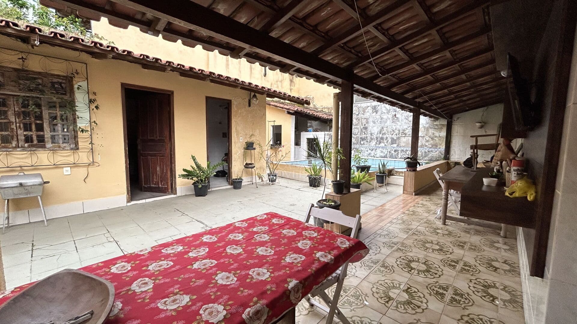 Casa Térrea à Venda no Centro de Vila Velha