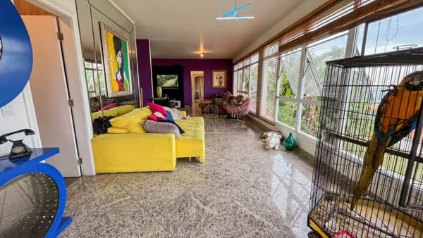 Casa com vista deslumbrante!!