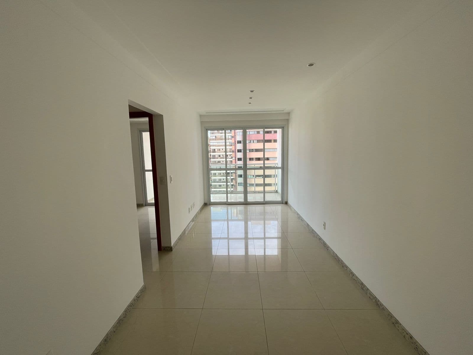 Apartamento Alto Padrão - 2 quartos com suite