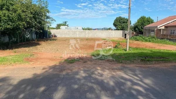 Terreno plano pronto para construir!