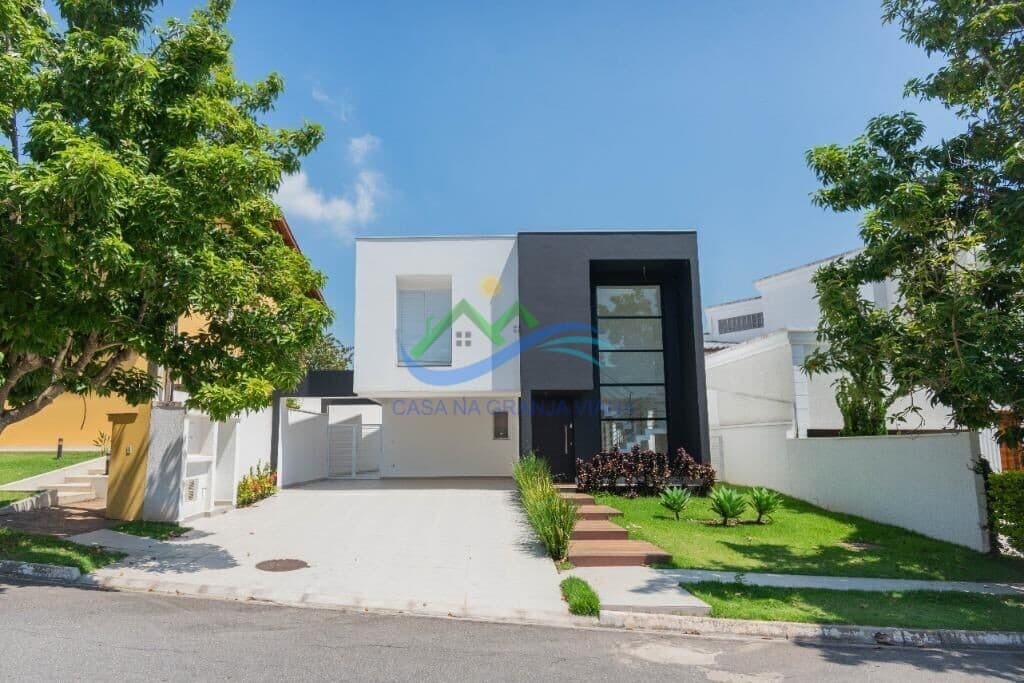 CASA A VENDA NA GRANJA VIANA