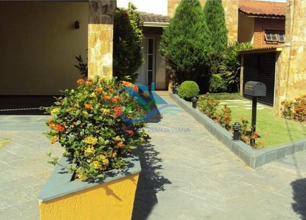 Casa em Condomínio para Venda e Aluguel em São Paulo II Cotia-SP