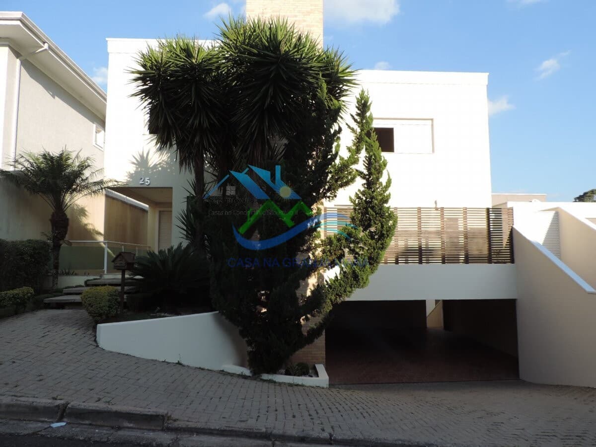Casa em Condomínio para Venda e Aluguel em São Paulo II Cotia-SP