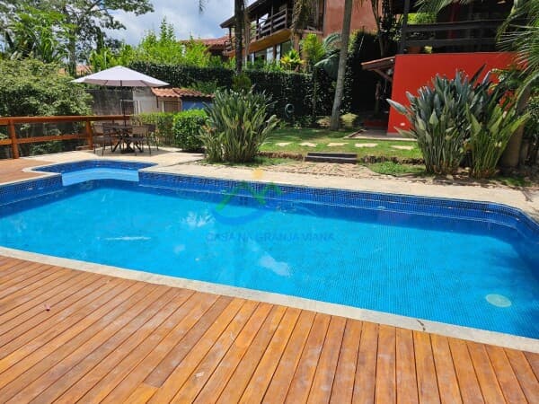 Casa de Condomínio em Carapicuíba - Chácara dos Lagos