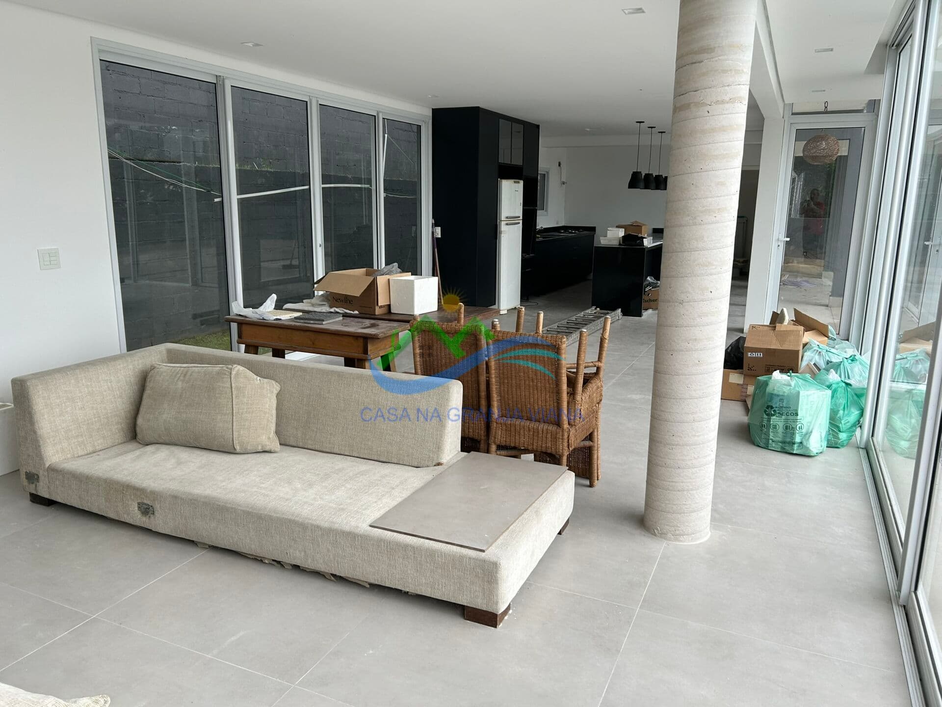Casa em Condomínio para Venda e Aluguel em Golf Village Carapicuíba-SP