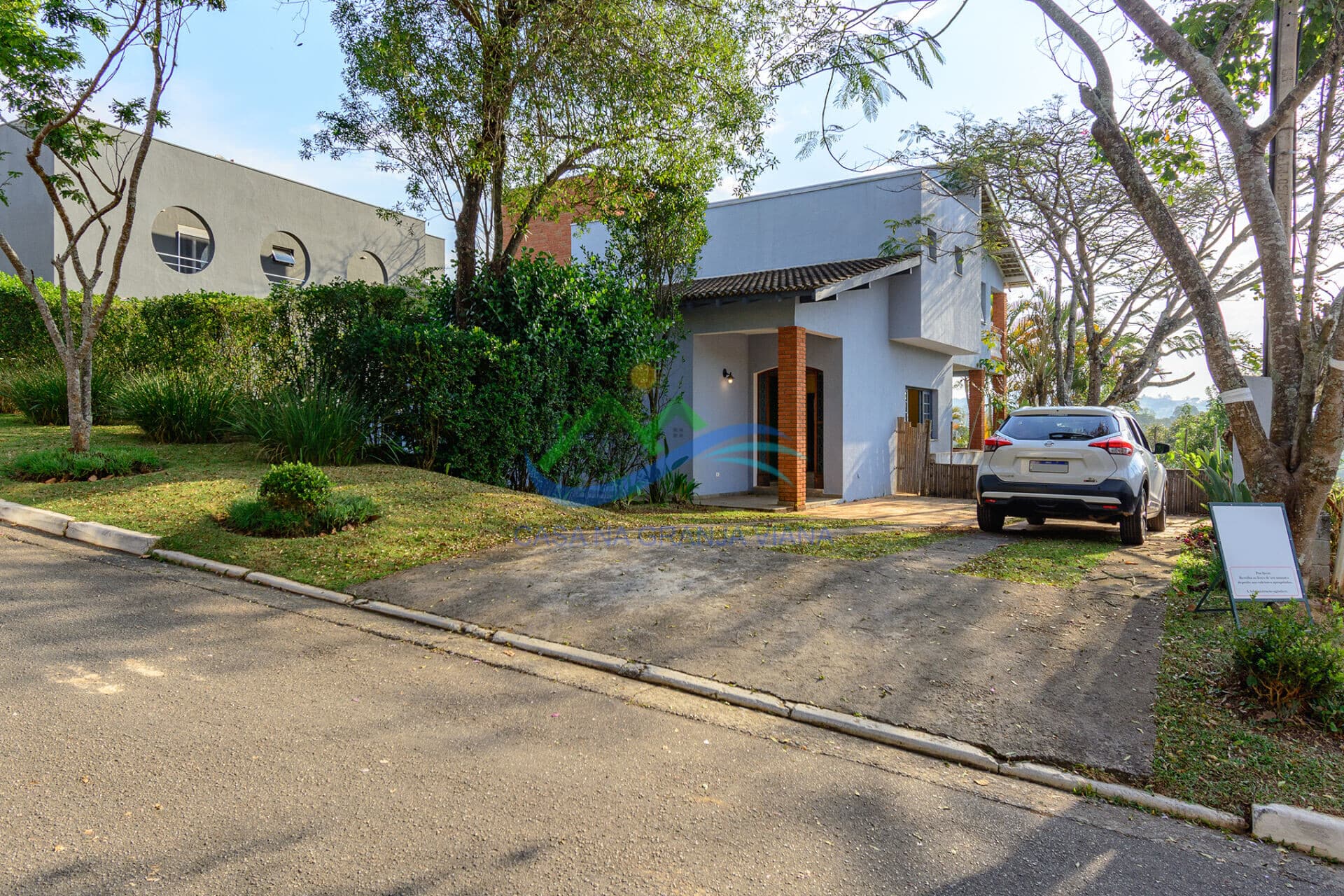 Casa em Condomínio para Venda e Aluguel em Residencial Euroville Carapicuíba-SP