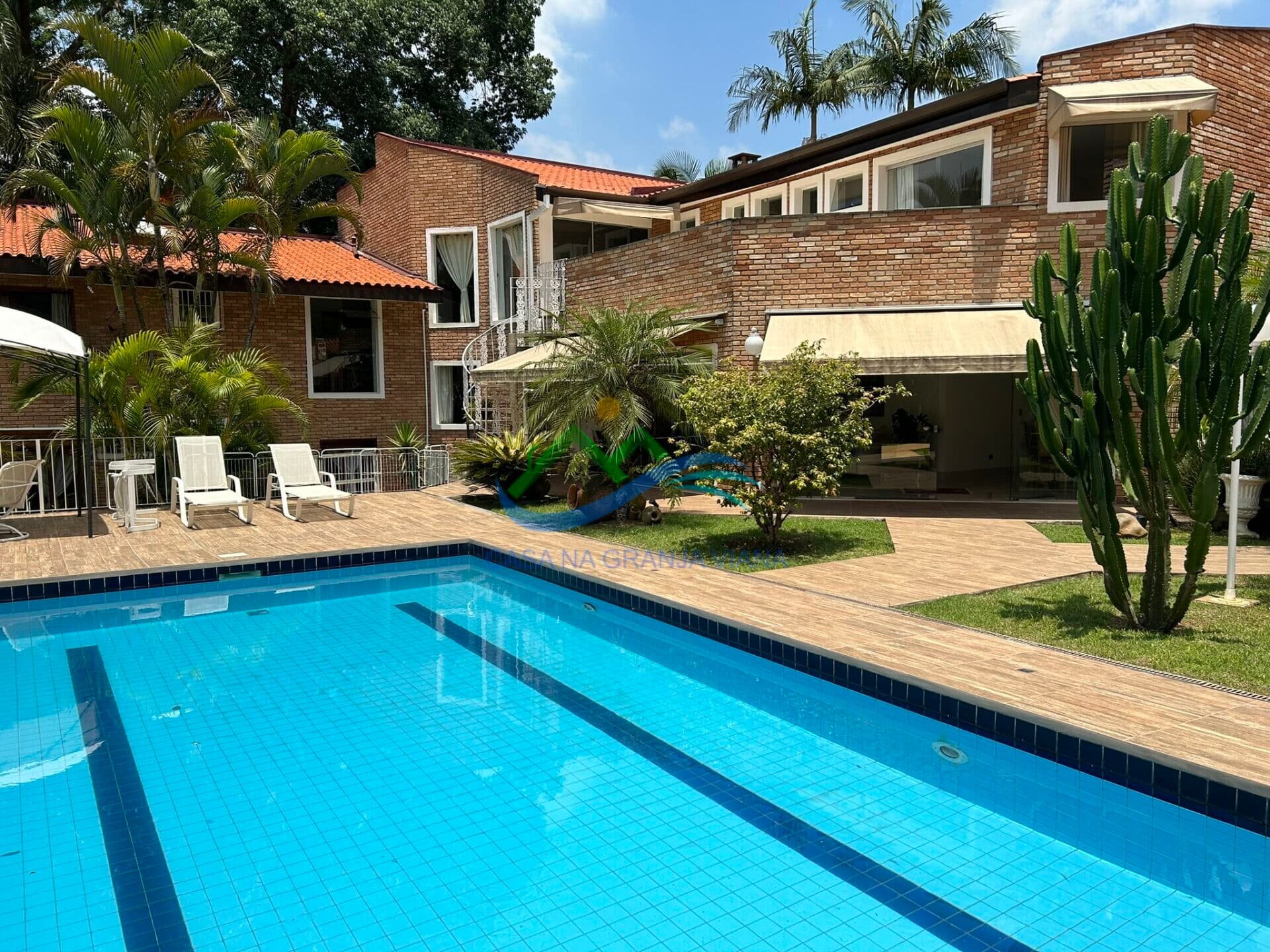 Casa de Condomínio em Carapicuíba - Recanto Inpla