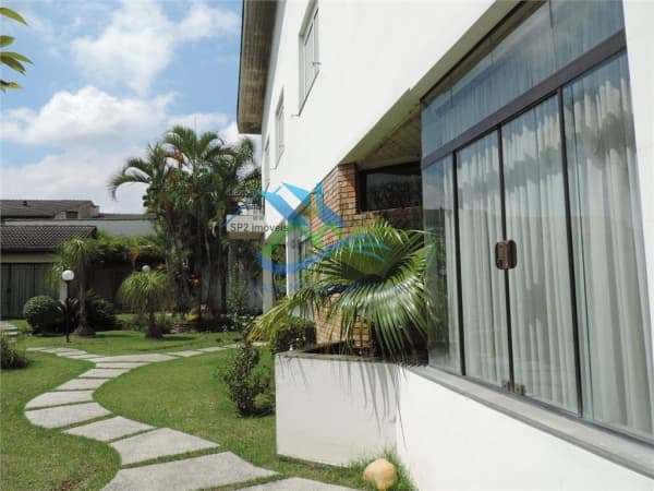 Casa em Condomínio para Venda e Aluguel em São Paulo II Cotia-SP